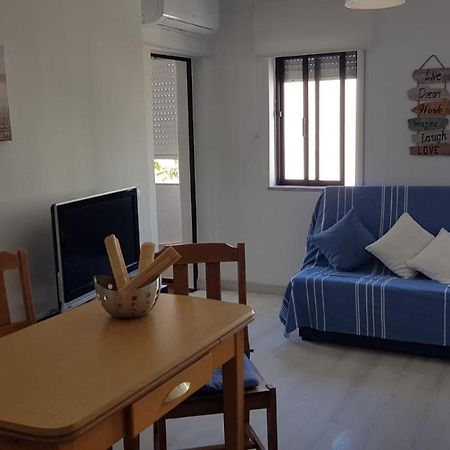Apartment Girasol Front Beach Quarteira Algarve Bagian luar foto