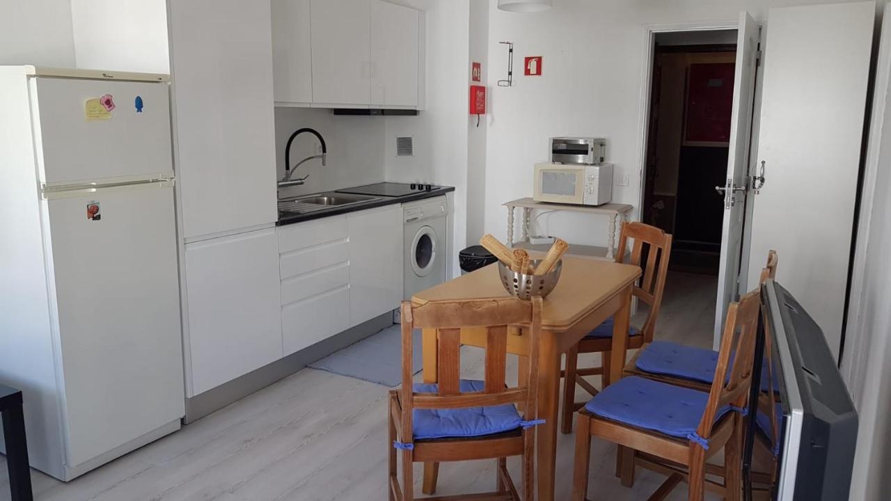 Apartment Girasol Front Beach Quarteira Algarve Bagian luar foto