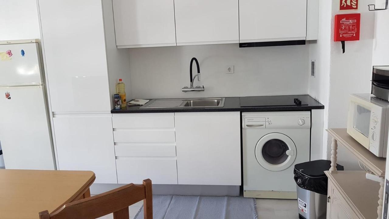 Apartment Girasol Front Beach Quarteira Algarve Bagian luar foto