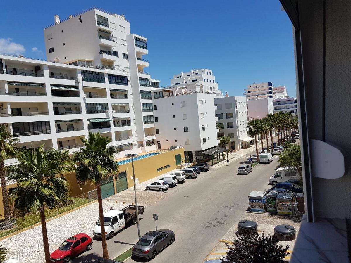 Apartment Girasol Front Beach Quarteira Algarve Bagian luar foto